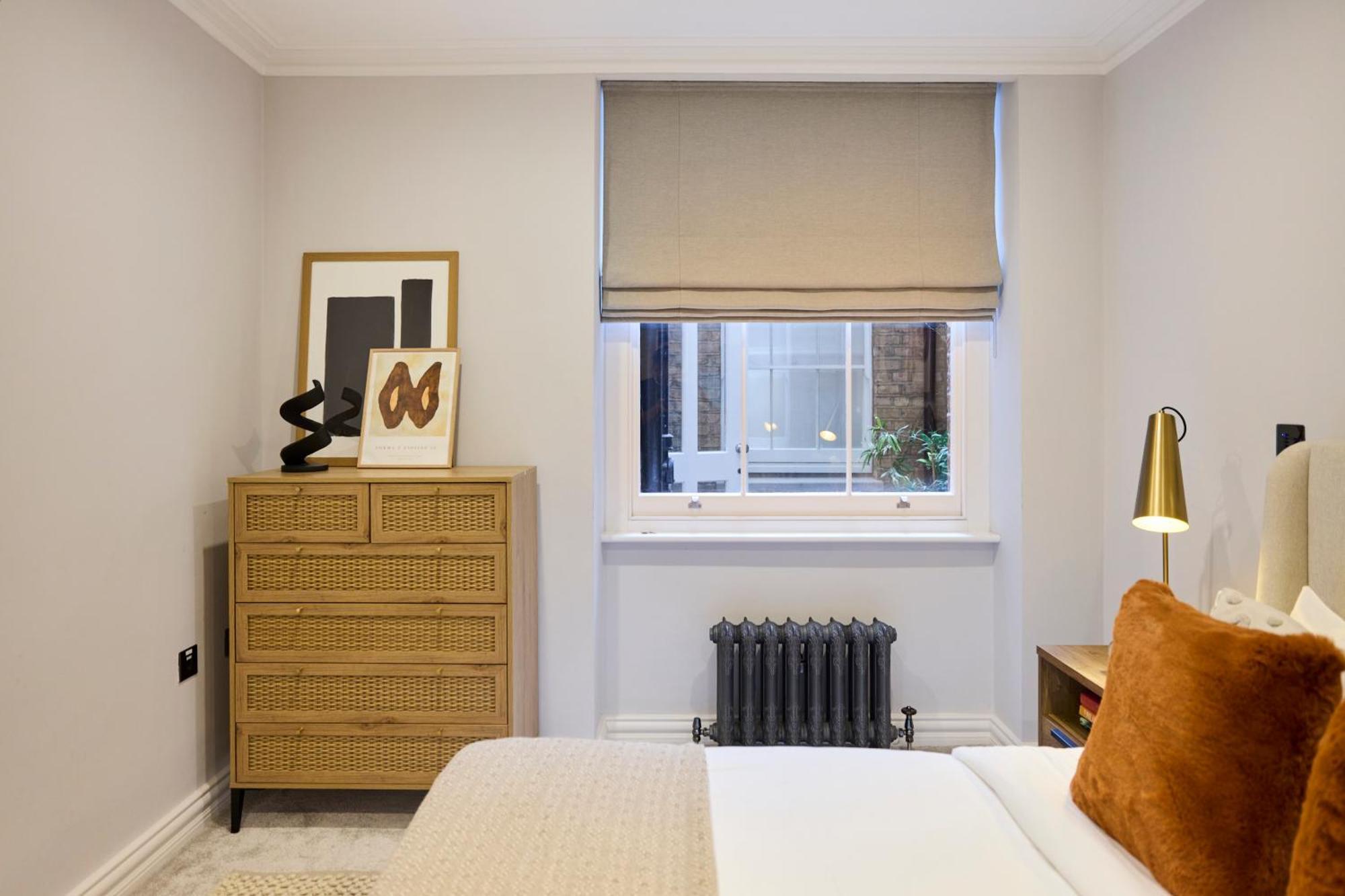 The Bayswater Retreat - Adorable 3bdr Flat With Balcony * Londen