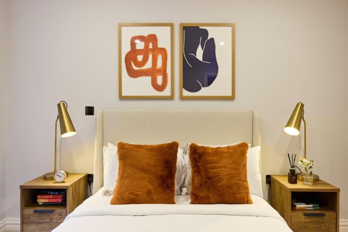 The Bayswater Retreat - Adorable 3bdr Flat With Balcony *